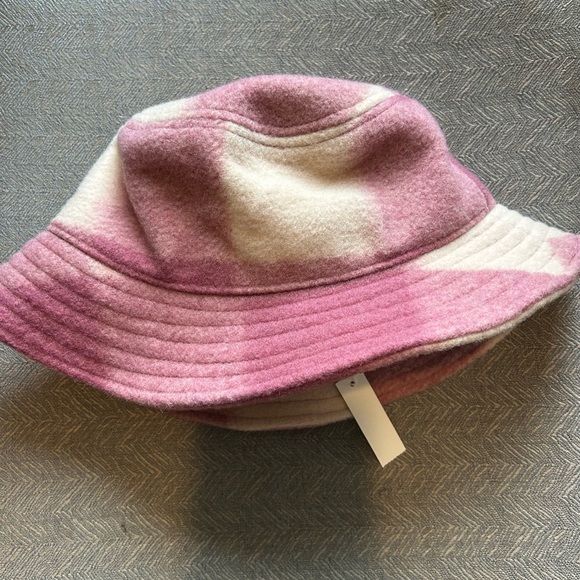 Madewell Accessories - Beautiful MADEWELL Bucket Hat Size S/M!💕💕💕💕💕